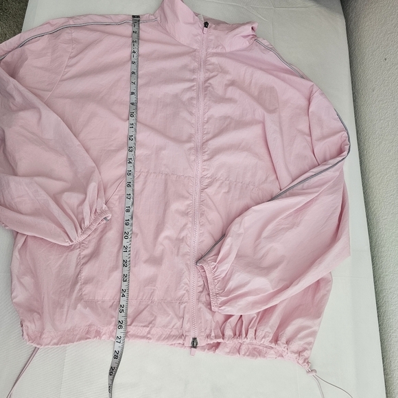 Fabletics Flyweight Oversized Windbreaker Jacket Pink XXL/1X Lightweight - Picture 8 of 13